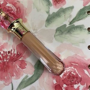 Jeffree Star concealer new with out box